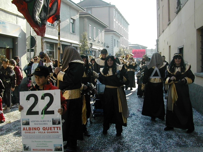 lurate_caccivio_corteo_08 (09).jpg